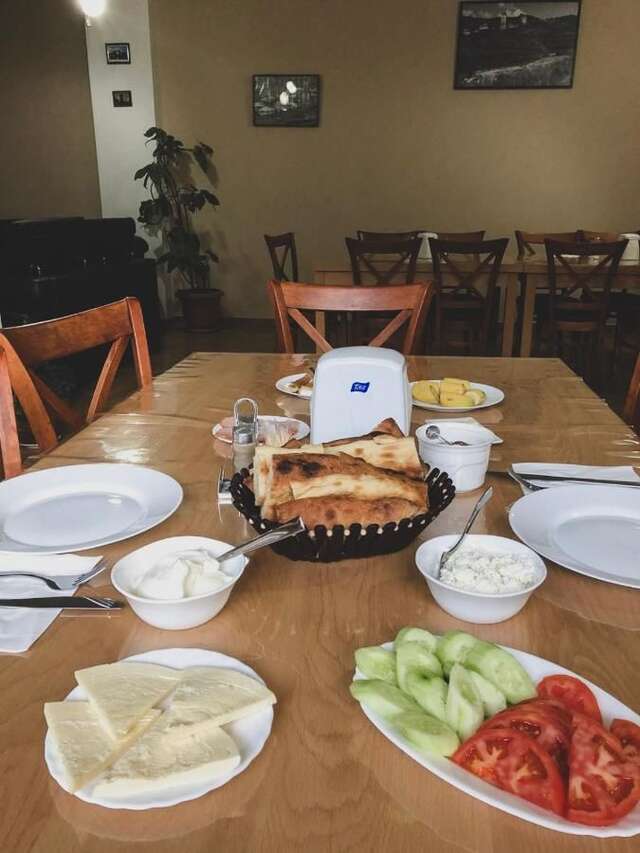 Гостевой дом Family Hotel Kala Местиа-20