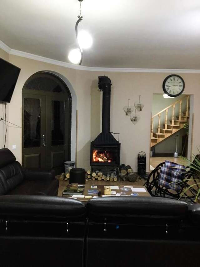 Гостевой дом Family Hotel Kala Местиа-8